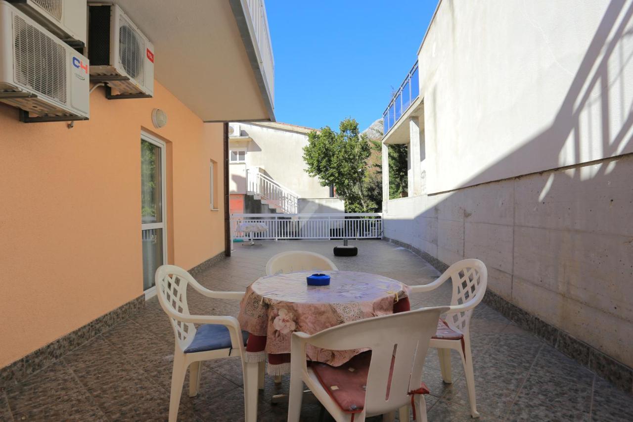 Apartments With A Parking Space Stanici, Omis - 2818 Tice Buitenkant foto
