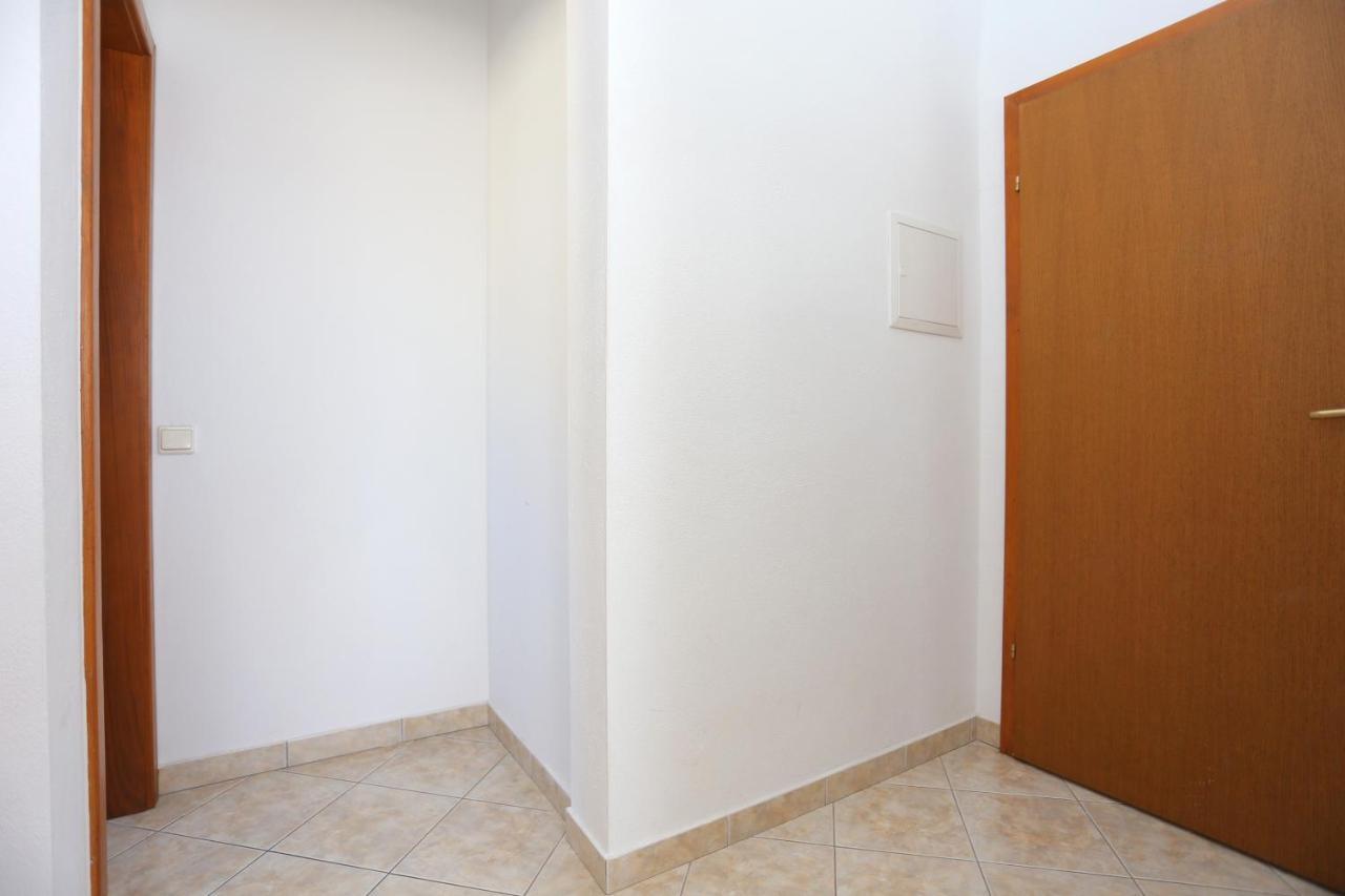 Apartments With A Parking Space Stanici, Omis - 2818 Tice Buitenkant foto